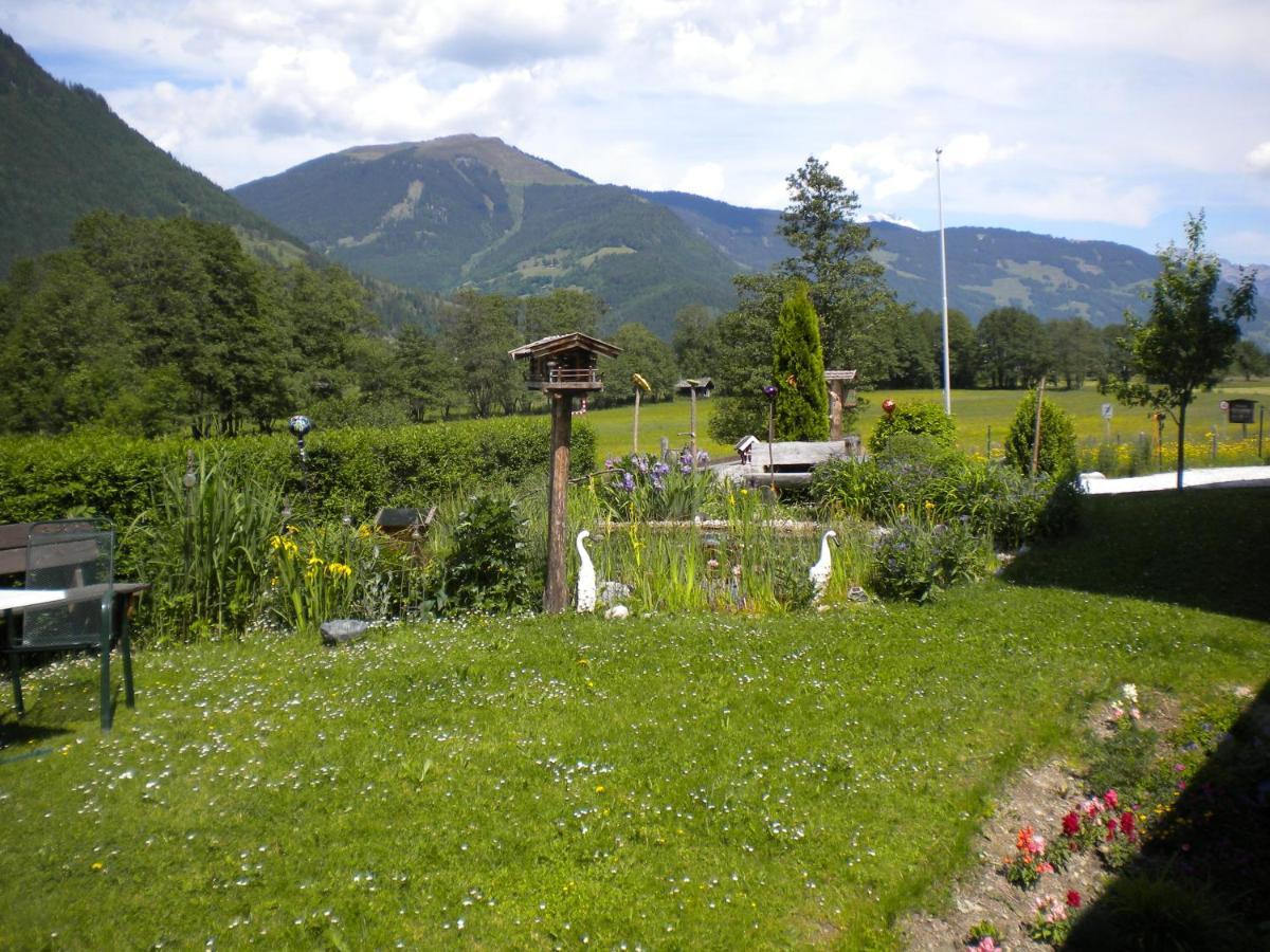 Gartenwohnung Robinigg Maishofen Luaran gambar